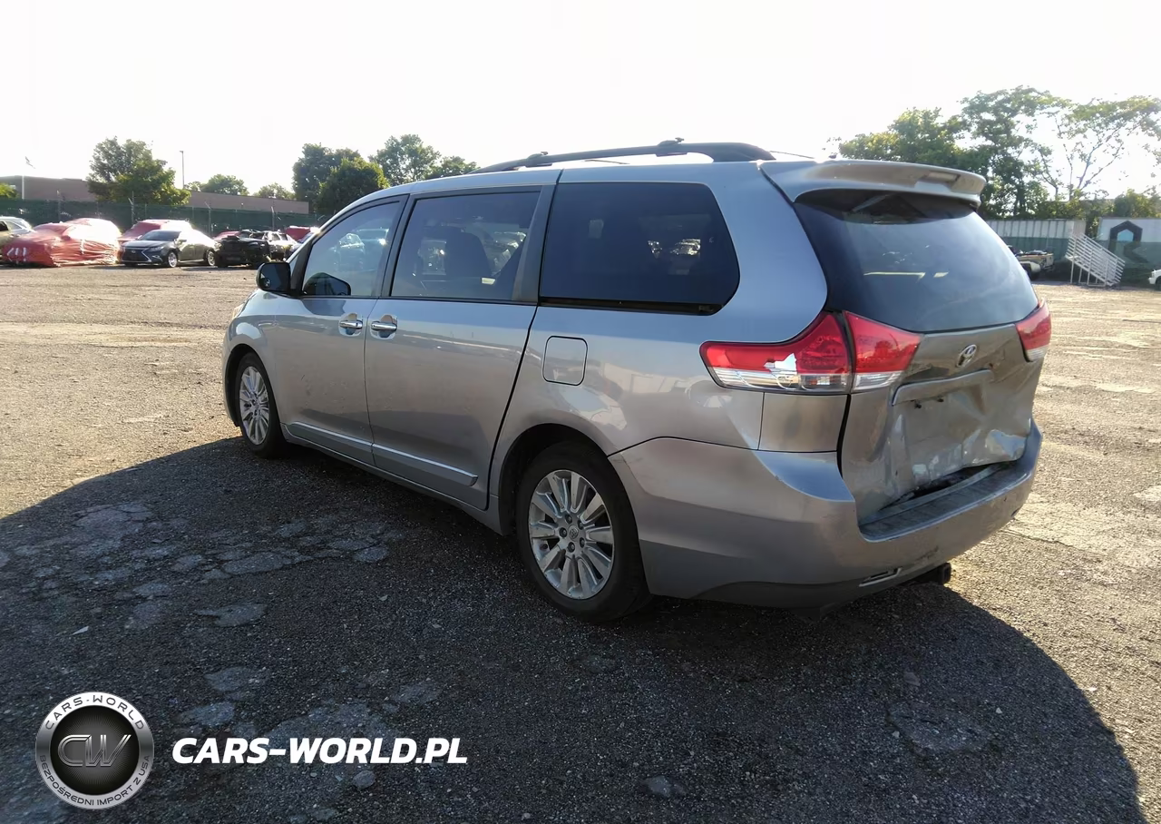 2013 Toyota Sienna Xle 7 Passenger VIN:5TDDK3DC5DS053331 - 3