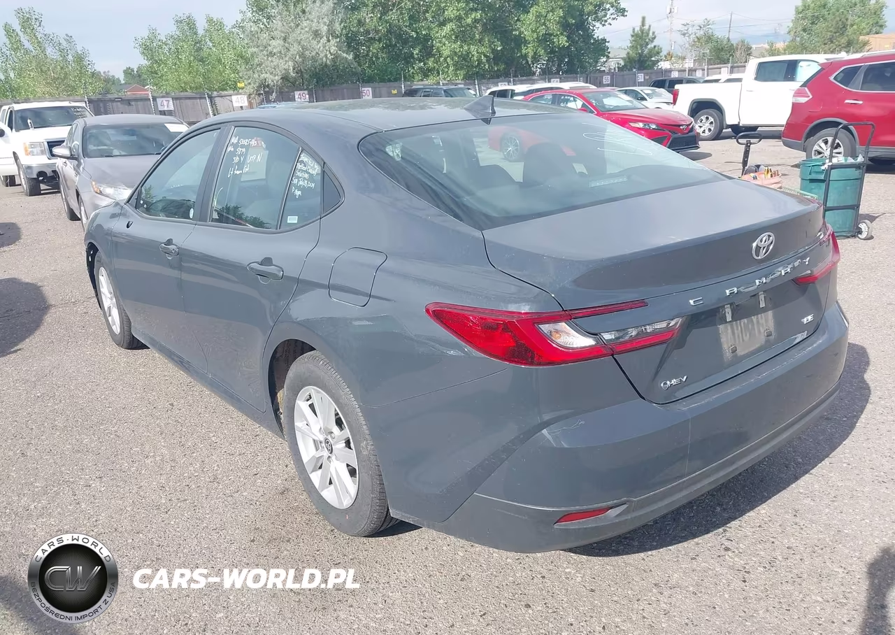 2025 Toyota Camry Le VIN:4T1DAACK5SU501880 - 3