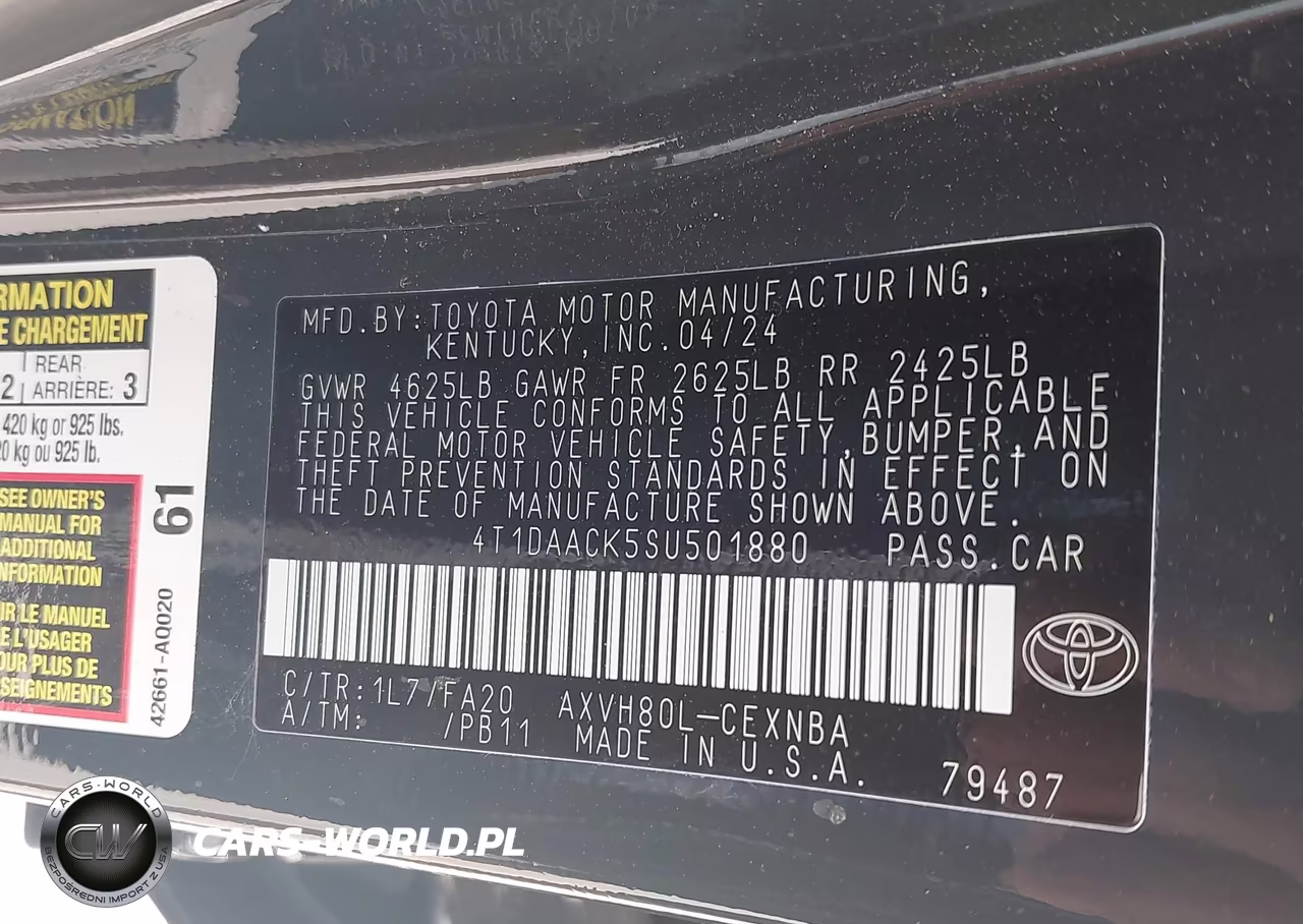 2025 Toyota Camry Le VIN:4T1DAACK5SU501880 - 9