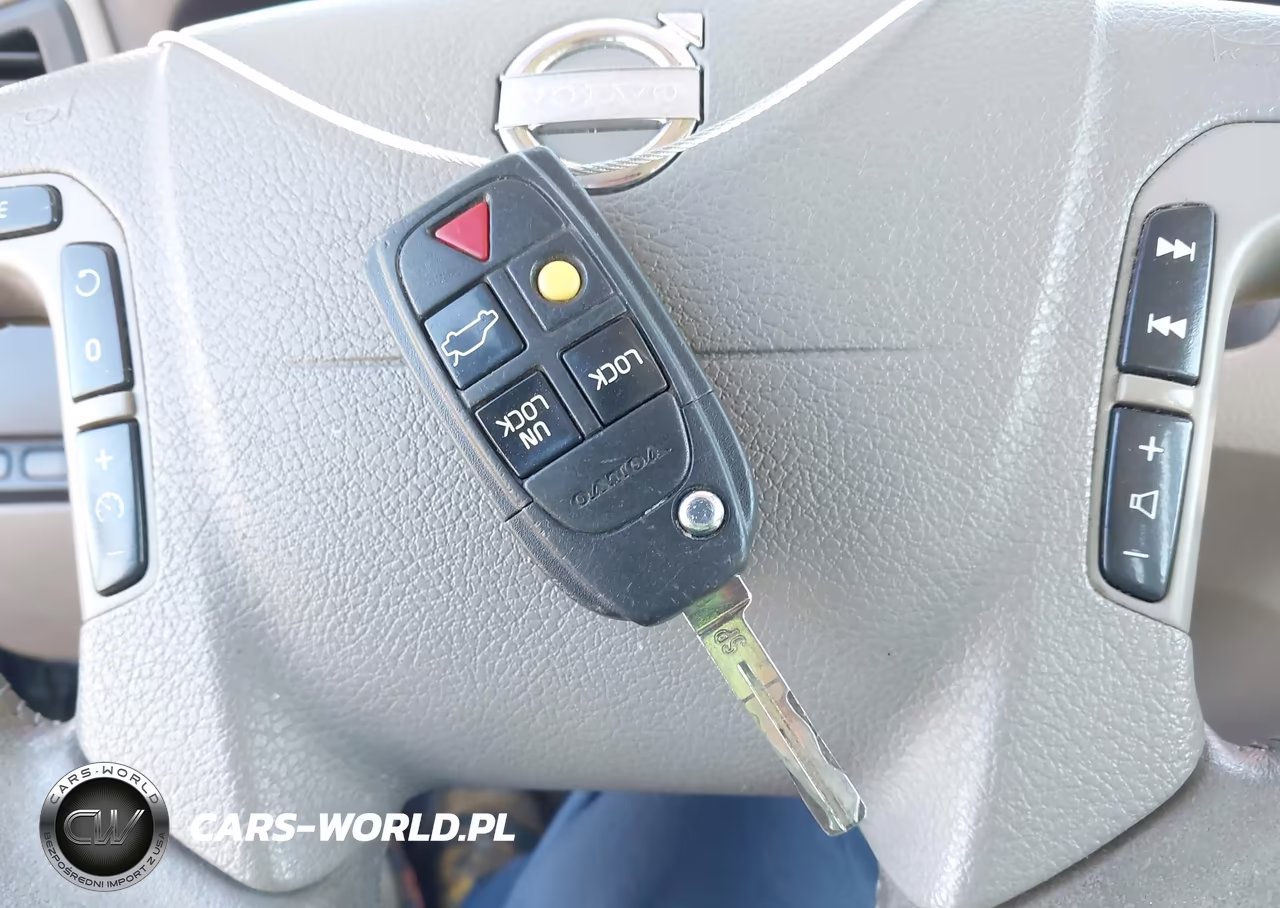 2004 Volvo V70 2.5T VIN:YV1SW59V342402487 - 11