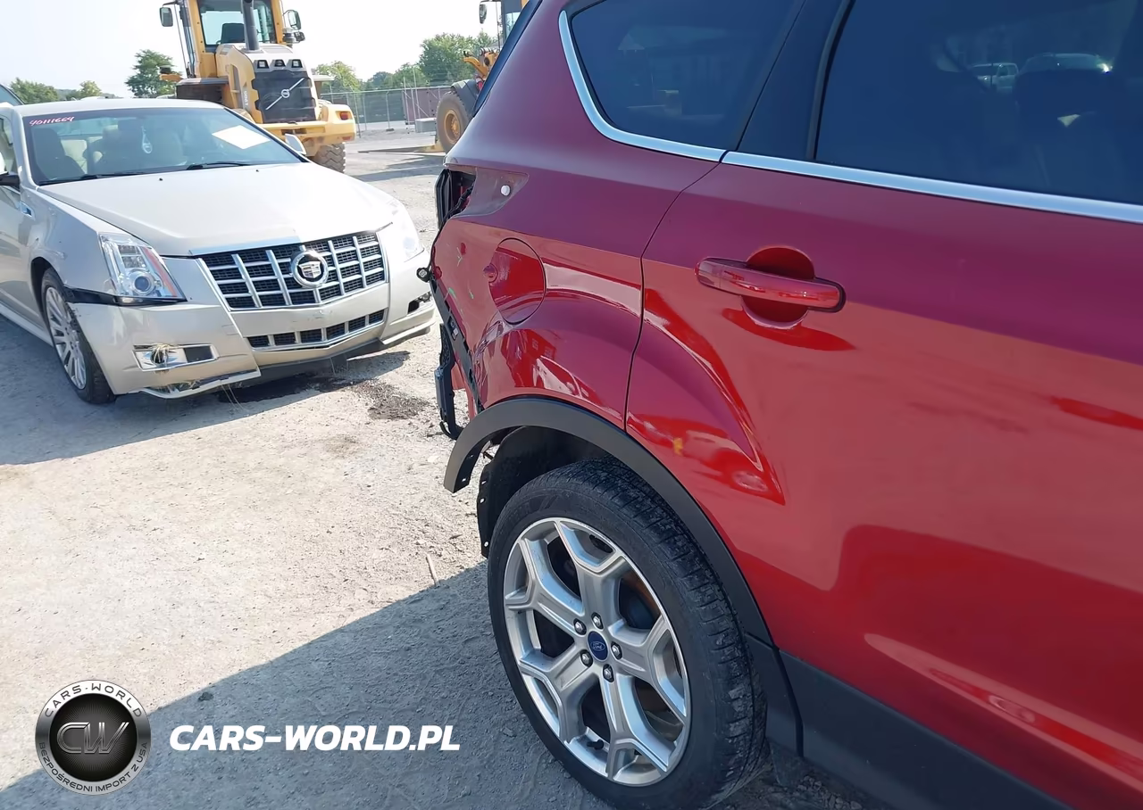2018 Ford Escape Titanium VIN:1FMCU9J9XJUA27280 - 18