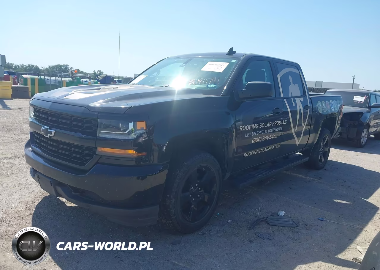 2018 Chevrolet Silverado 1500 Custom VIN:3GCPCPEH2JG212697 - 14