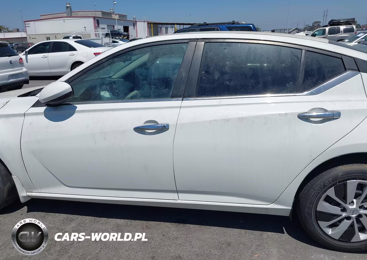 2019 Nissan Altima 2.5 S VIN:1N4BL4BV3KN325057 - 14