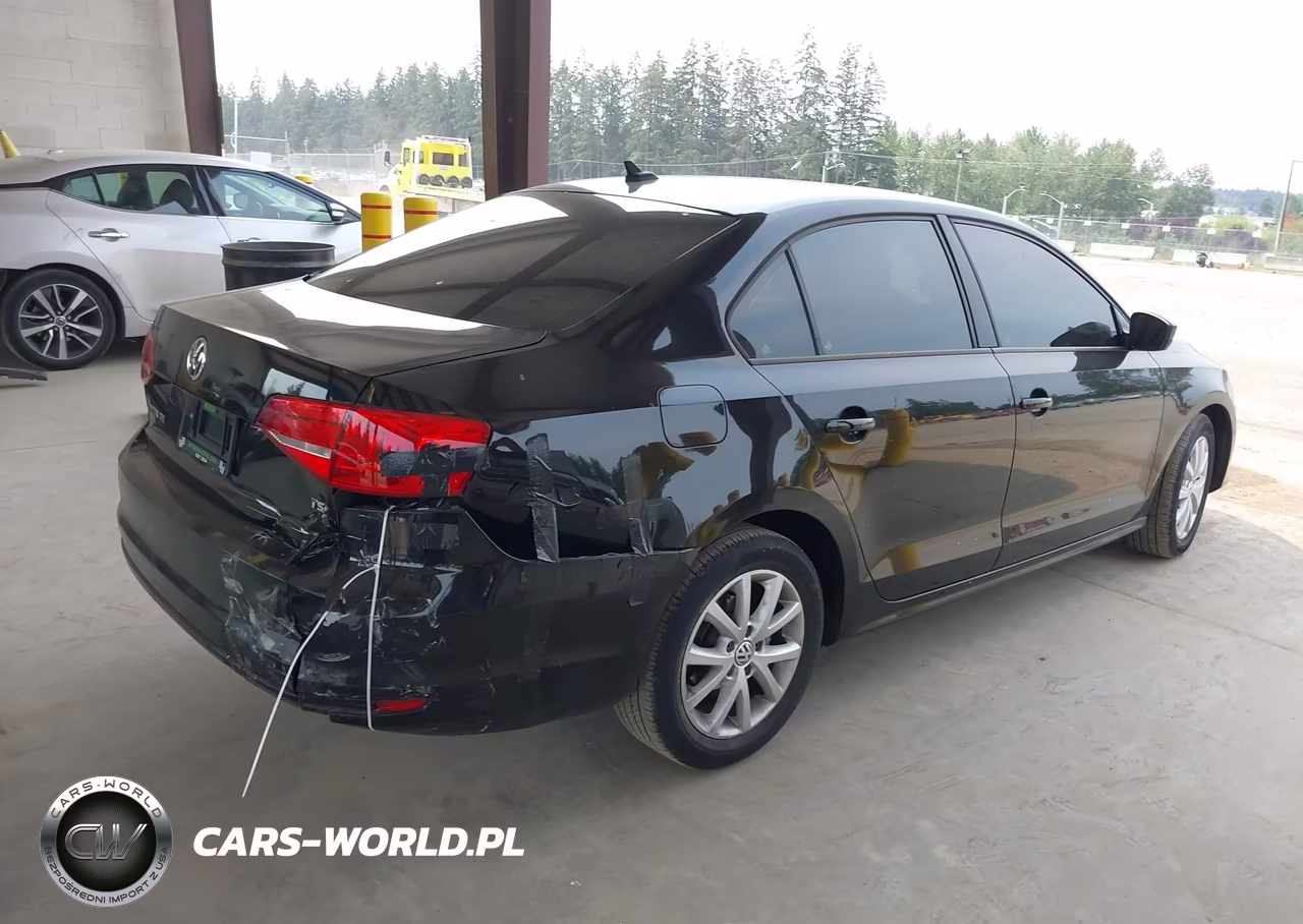2015 Volkswagen Jetta 1.8T Se-1.8T Sport VIN:3VWD17AJ4FM274724 - 4