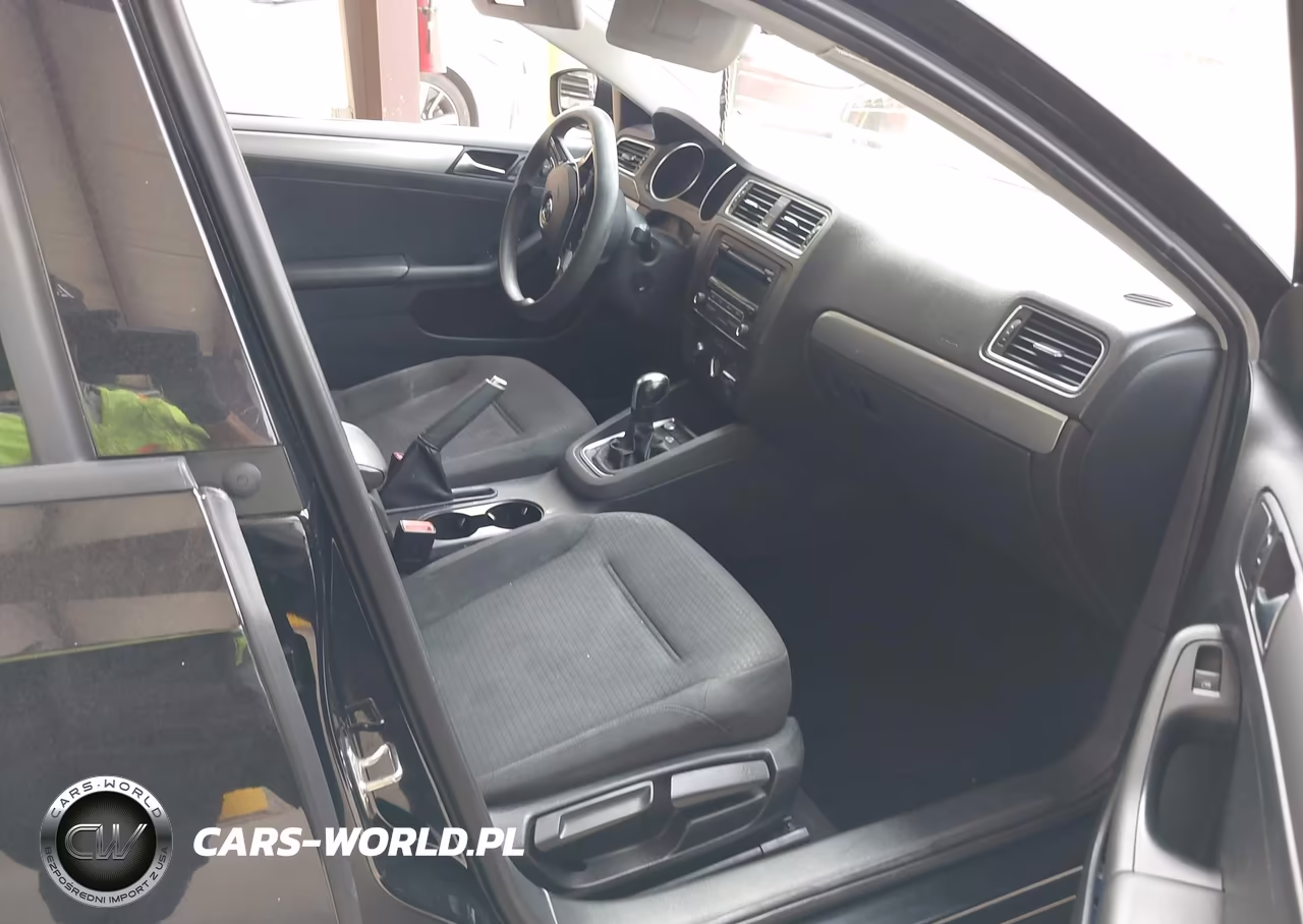 2015 Volkswagen Jetta 1.8T Se-1.8T Sport VIN:3VWD17AJ4FM274724 - 5