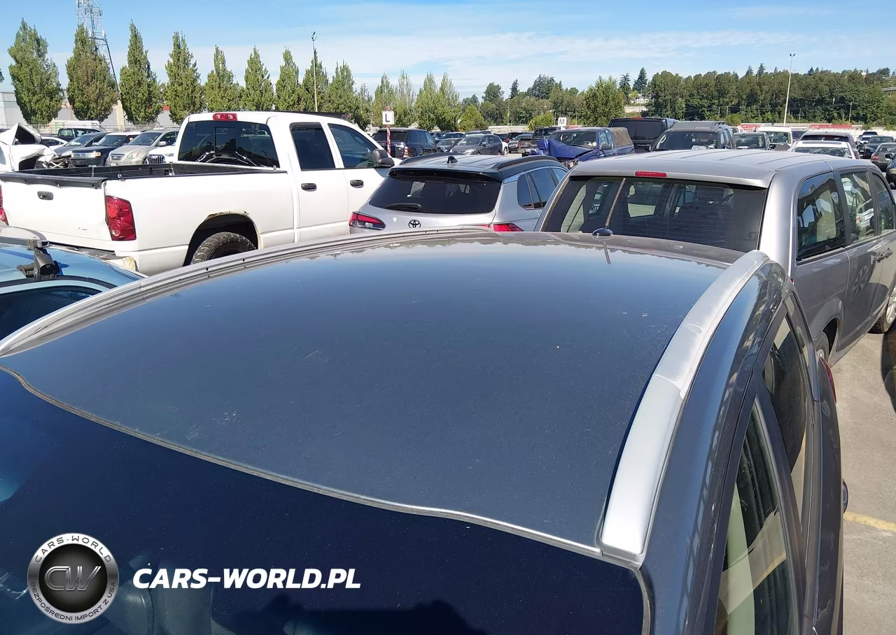 HYUNDAI ELANTRA VIN:KMHD74LF4HU072081 - 23