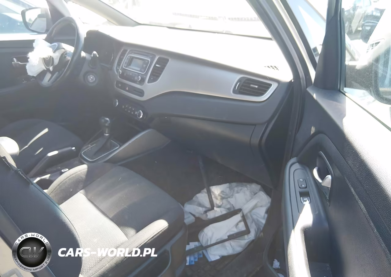 HYUNDAI ELANTRA VIN:KMHD74LF4HU072081 - 5