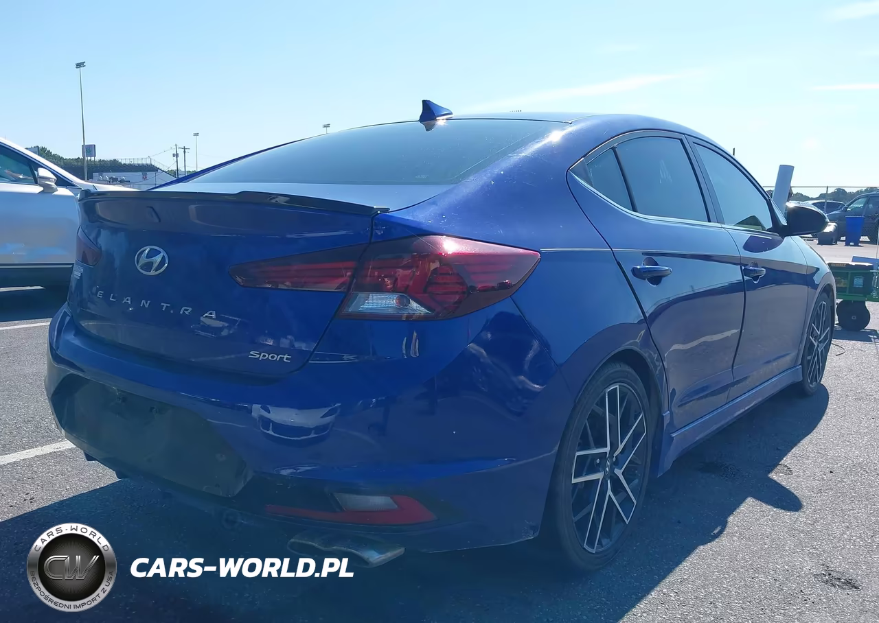 HYUNDAI ELANTRA VIN:KMHD04LB1KU886777 - 4