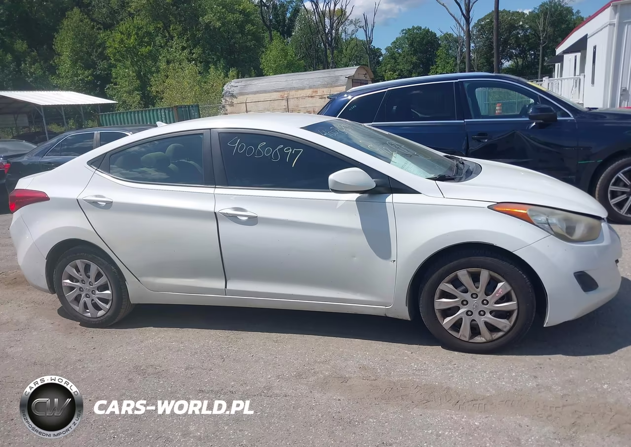 2012 Hyundai Elantra Gls VIN:5NPDH4AEXCH068891 - 13