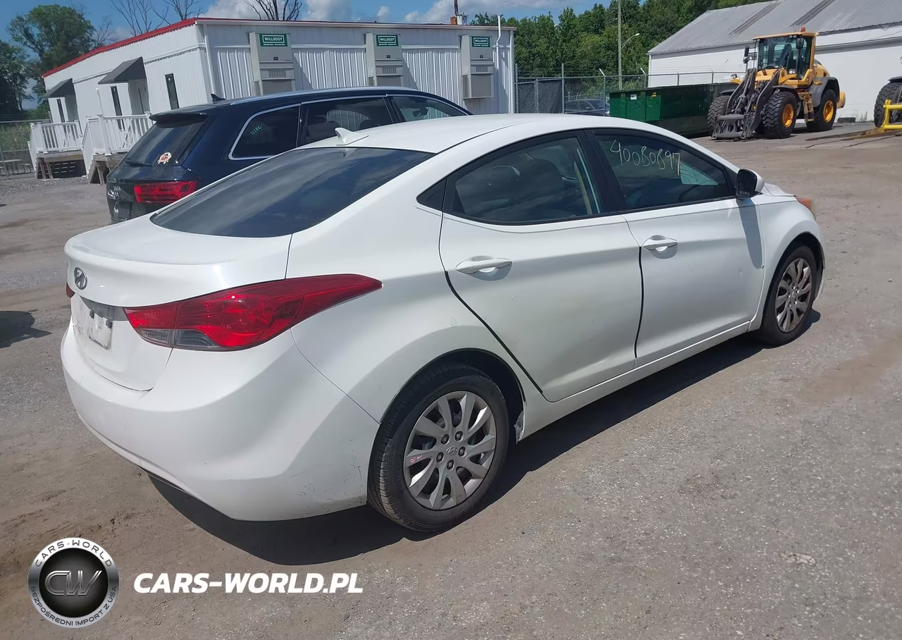 2012 Hyundai Elantra Gls VIN:5NPDH4AEXCH068891 - 4