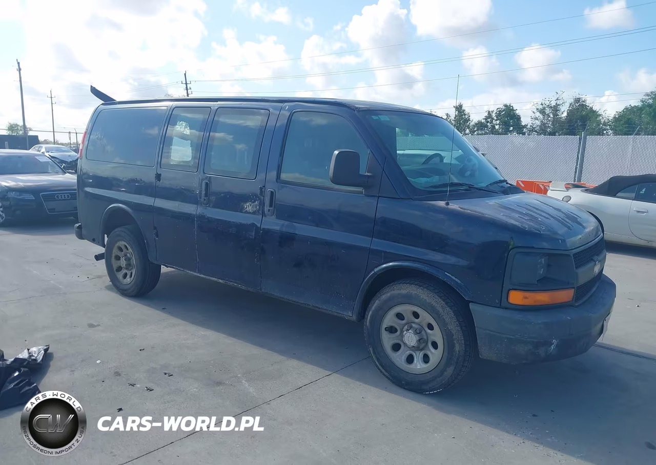 2009 Chevrolet Express 1500 Work Van