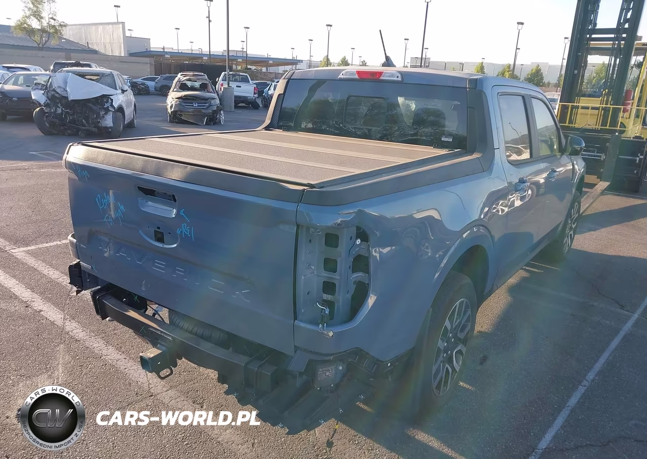 2024 Ford Maverick Lariat VIN:3FTTW8M31RRA38090 - 4