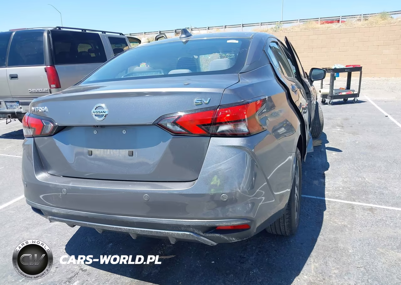 2020 Nissan Versa Sv Xtronic Cvt VIN:3N1CN8EV7LL897913 - 4