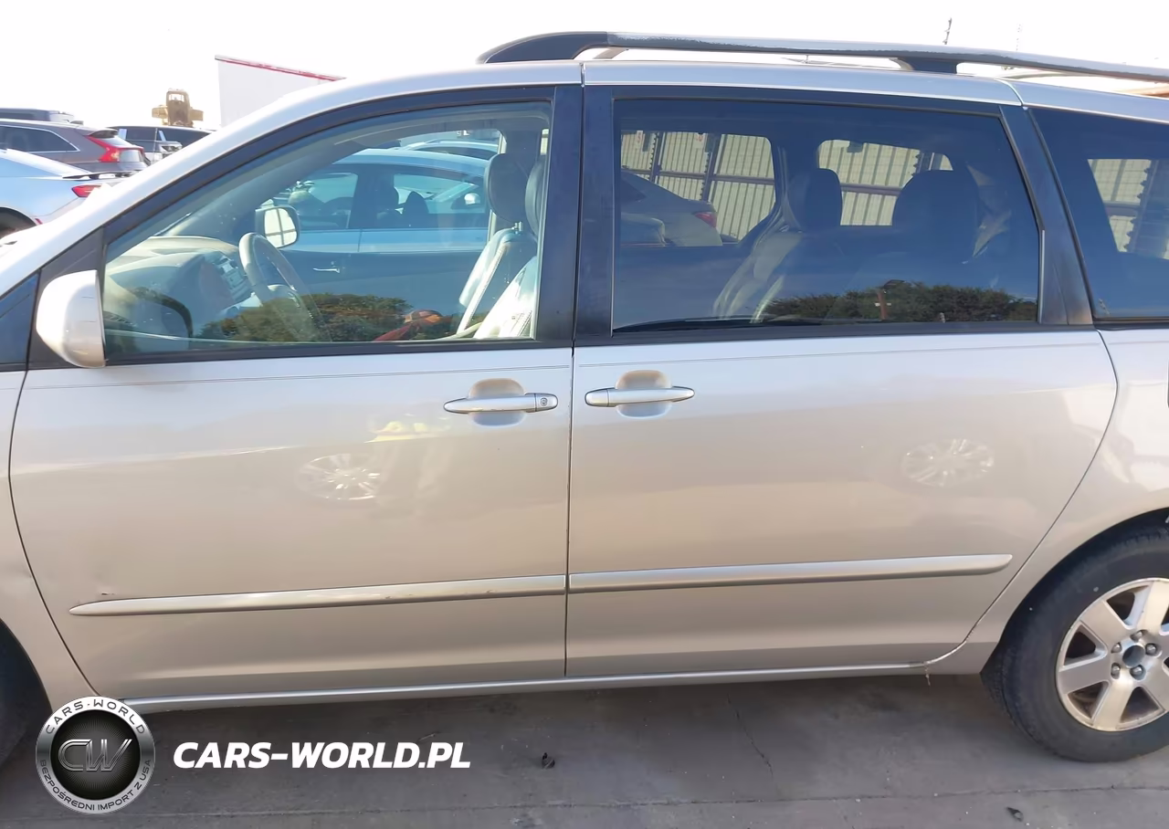 2009 Toyota Sienna Xle VIN:5TDZK22C39S227665 - 14