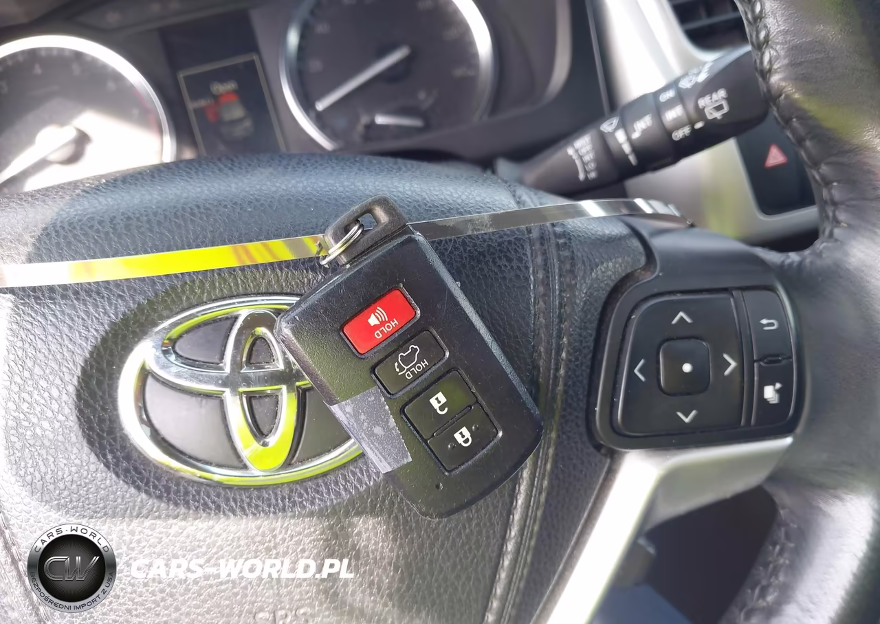 2015 Toyota Highlander Xle V6 VIN:5TDJKRFH2FS108531 - 11
