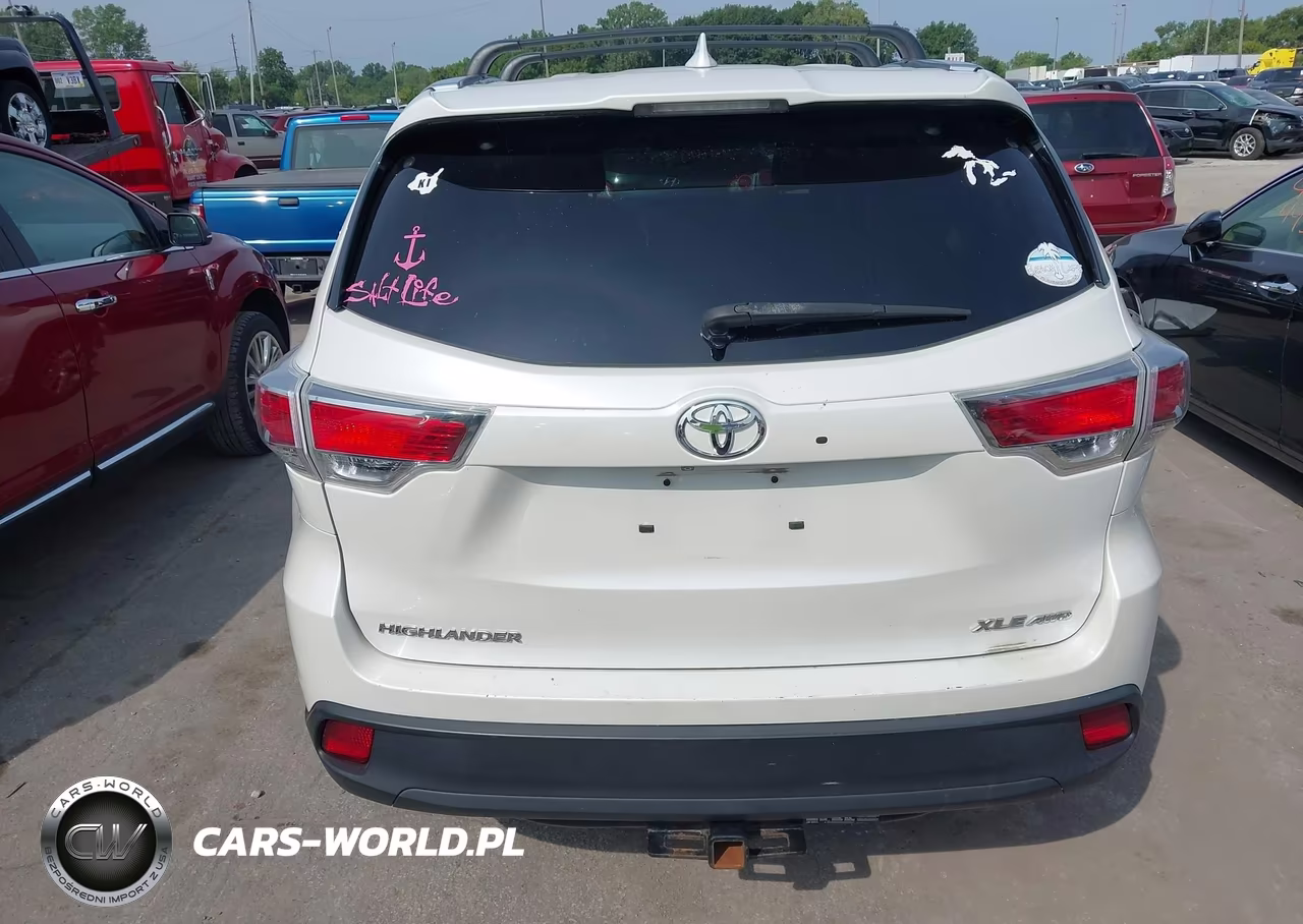 2015 Toyota Highlander Xle V6 VIN:5TDJKRFH2FS108531 - 17