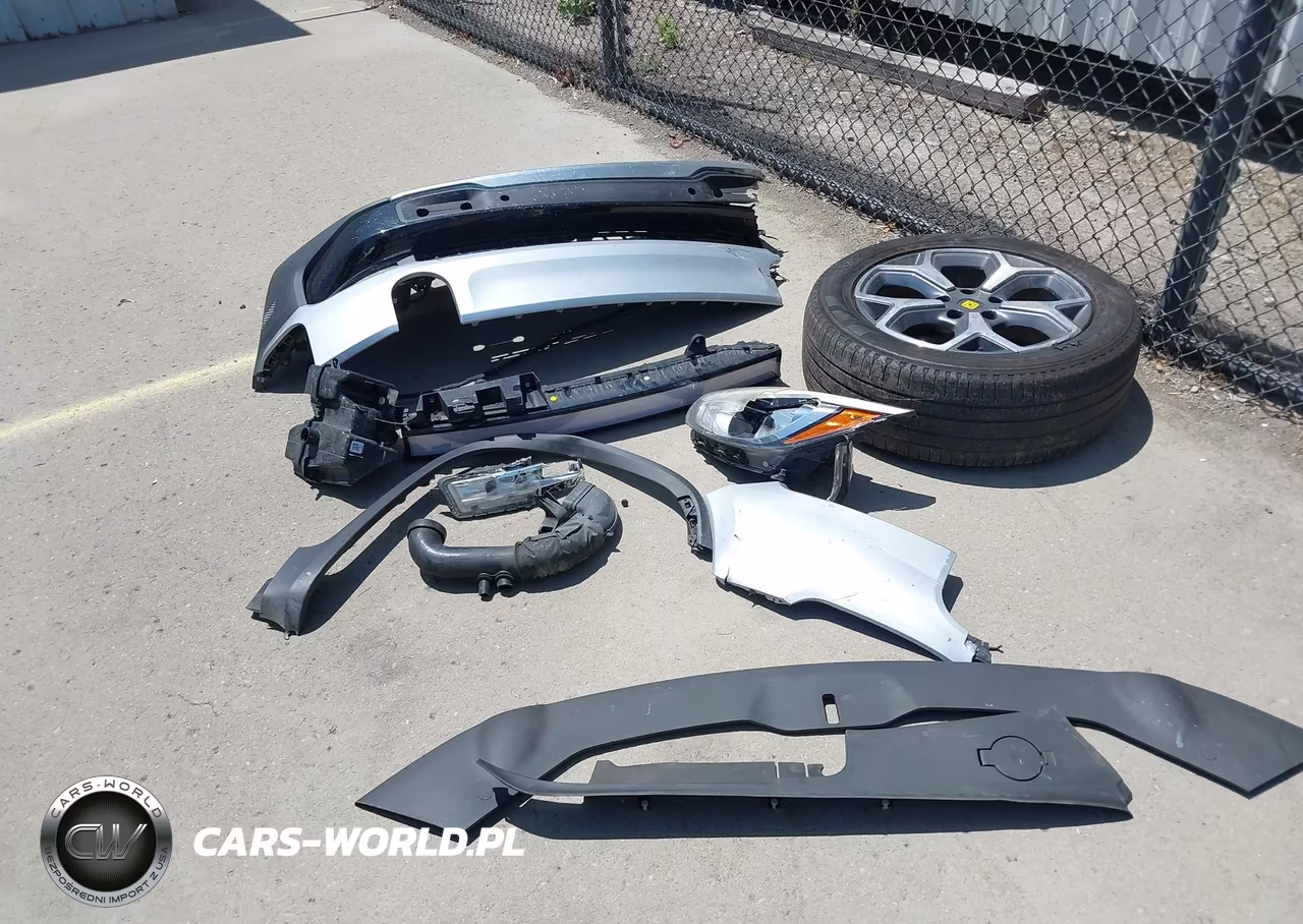 2023 Rivian R1T Adventure Quad Motor Large Pack VIN:7FCTGAAA6PN020119 - 12