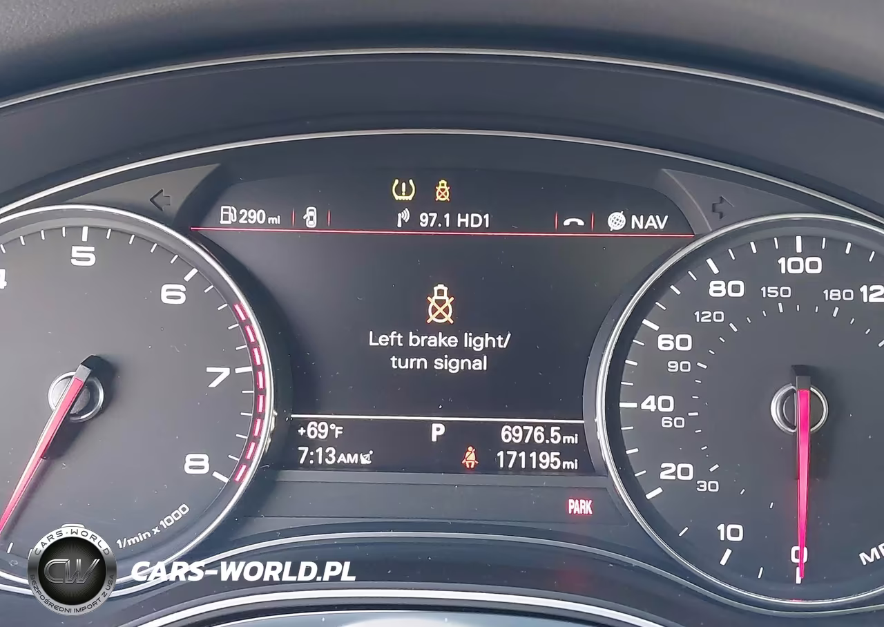 2012 Audi A7 Premium VIN:WAUSGAFC4CN031770 - 7