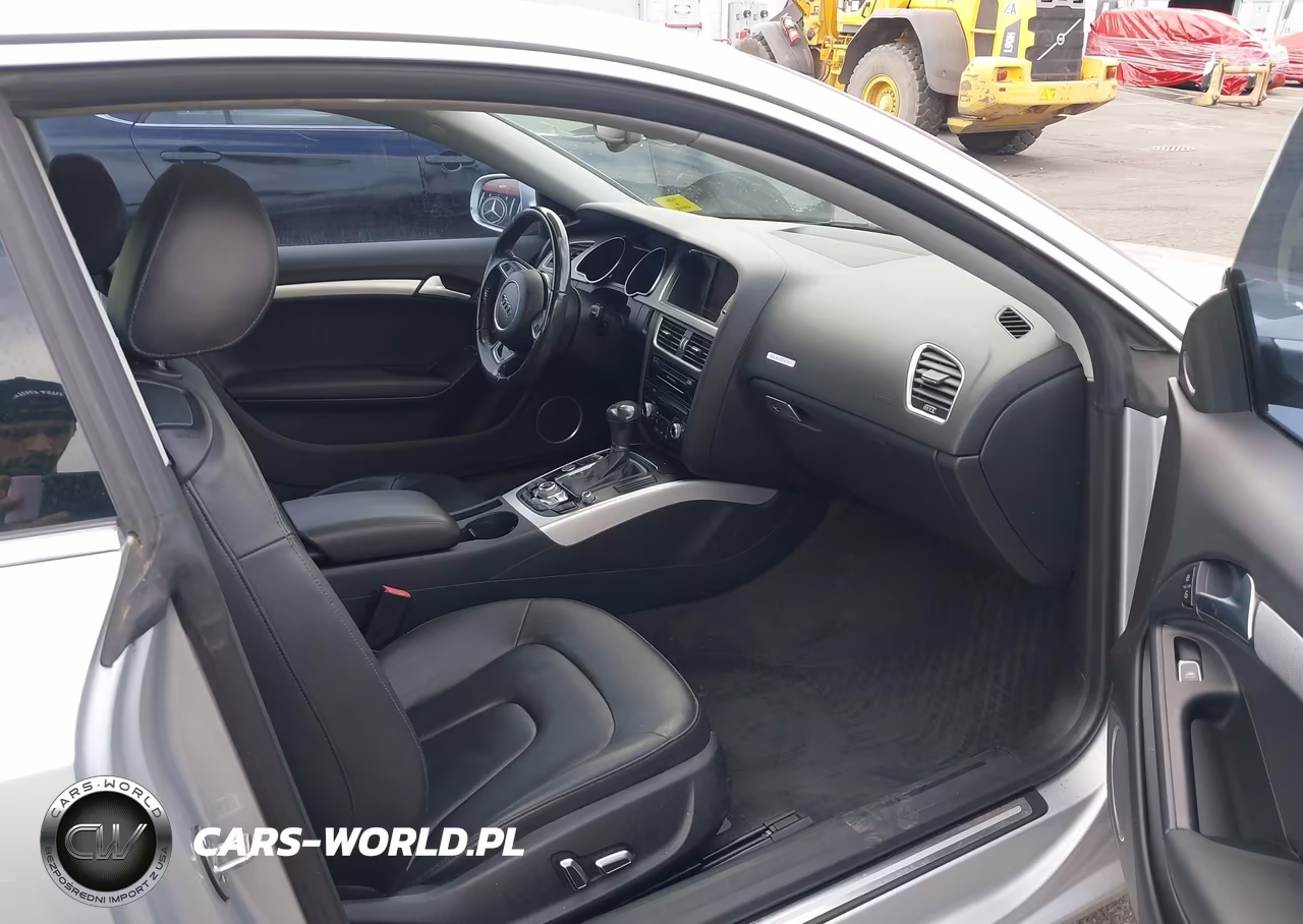 2013 Audi A5 2.0T Premium VIN:WAULFAFR6DA080716 - 5