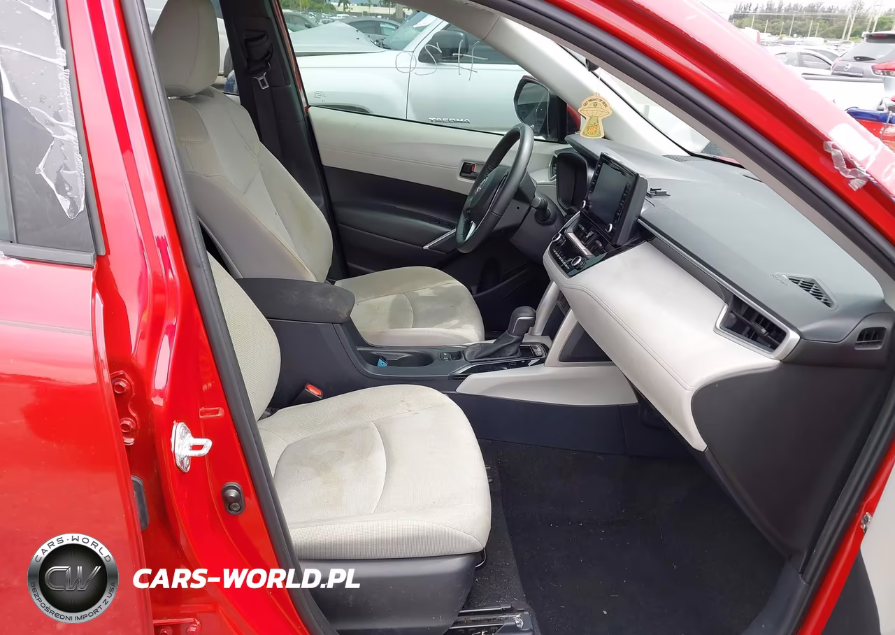 2022 Toyota Corolla Cross Le VIN:7MUCAAAG8NV028683 - 5