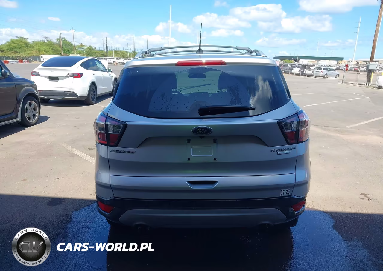 2017 Ford Escape Titanium VIN:1FMCU0JD8HUA32665 - 16