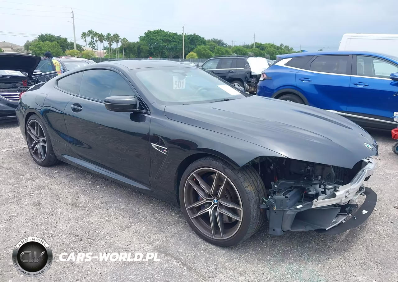 2020 BMW M8 – zdjęcie 1 z 21