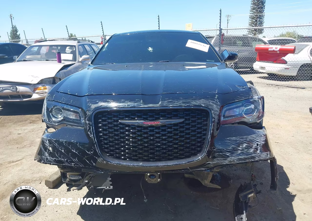 2023 Chrysler 300 300S VIN:2C3CCABT4PH706626 - 13