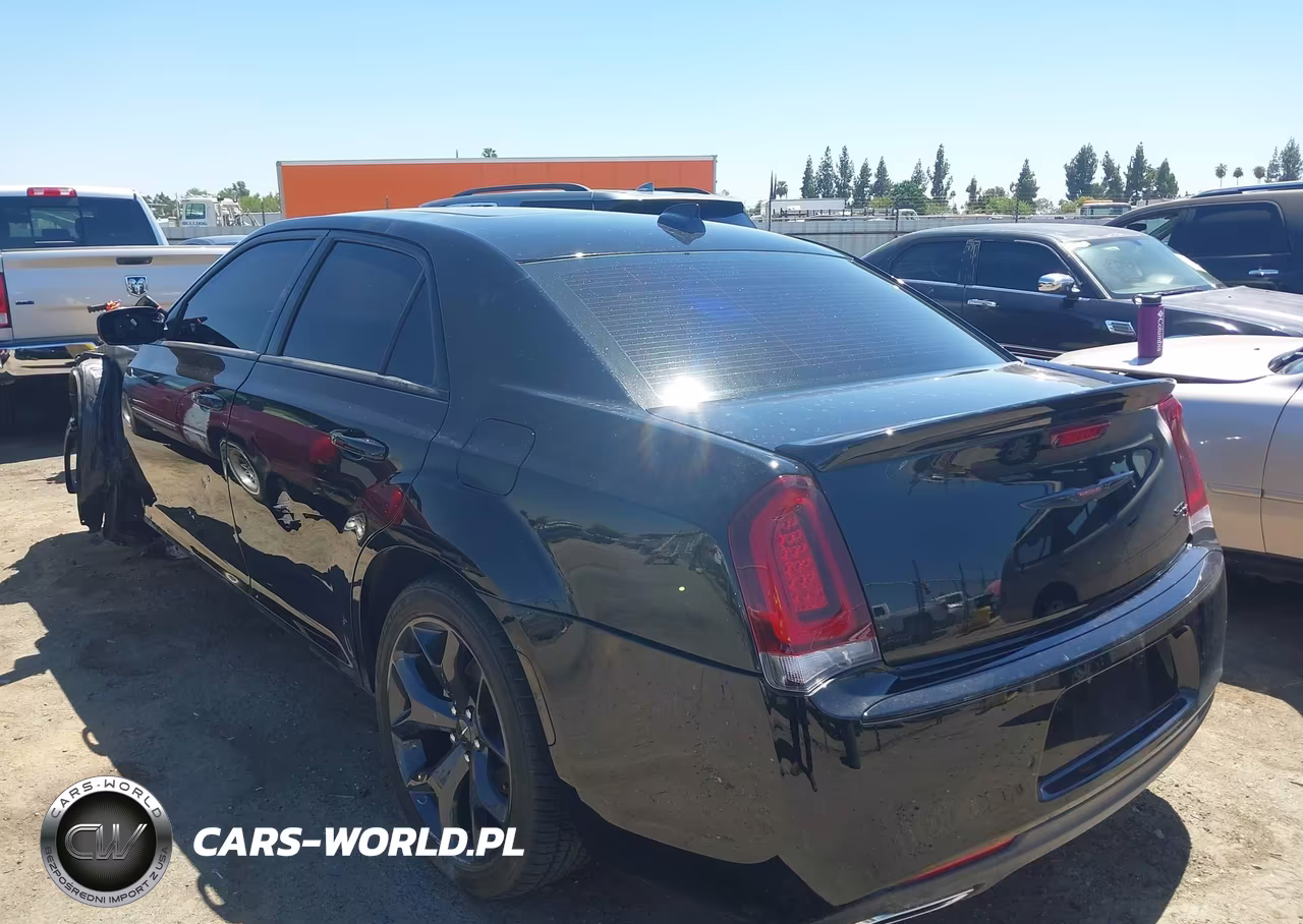 2023 Chrysler 300 300S VIN:2C3CCABT4PH706626 - 3
