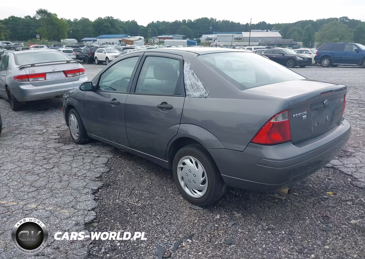 2006 Ford Focus Zx4 VIN:1FAFP34N26W144545 - 3