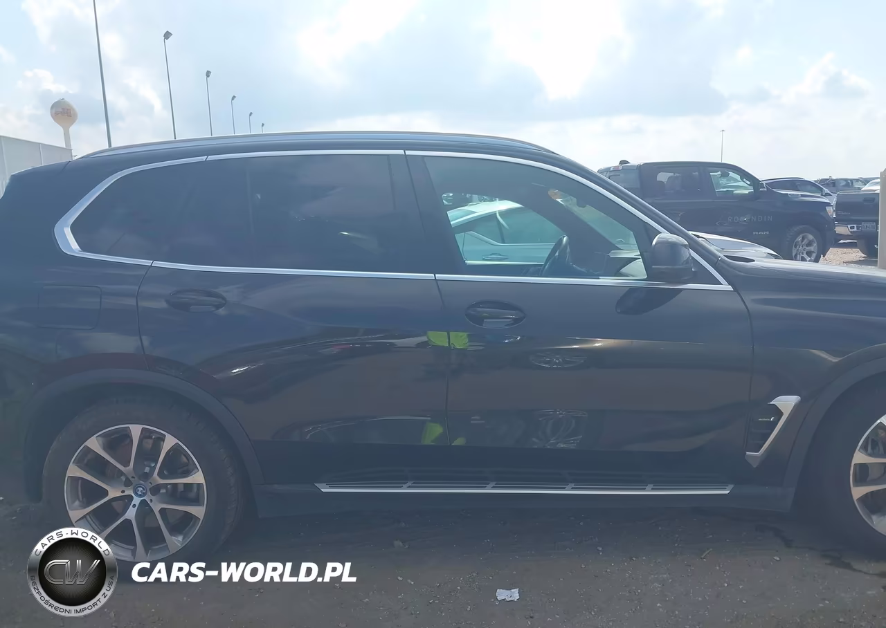 2024 BMW X5 xDrive50E VIN:5UX43EU03R9U24408 - 13