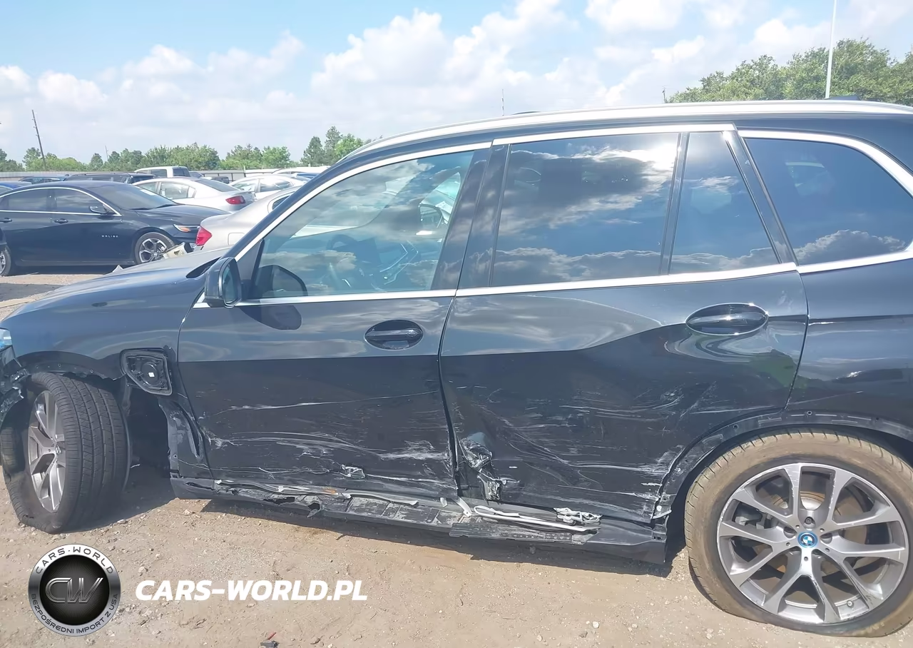 2024 BMW X5 xDrive50E VIN:5UX43EU03R9U24408 - 14