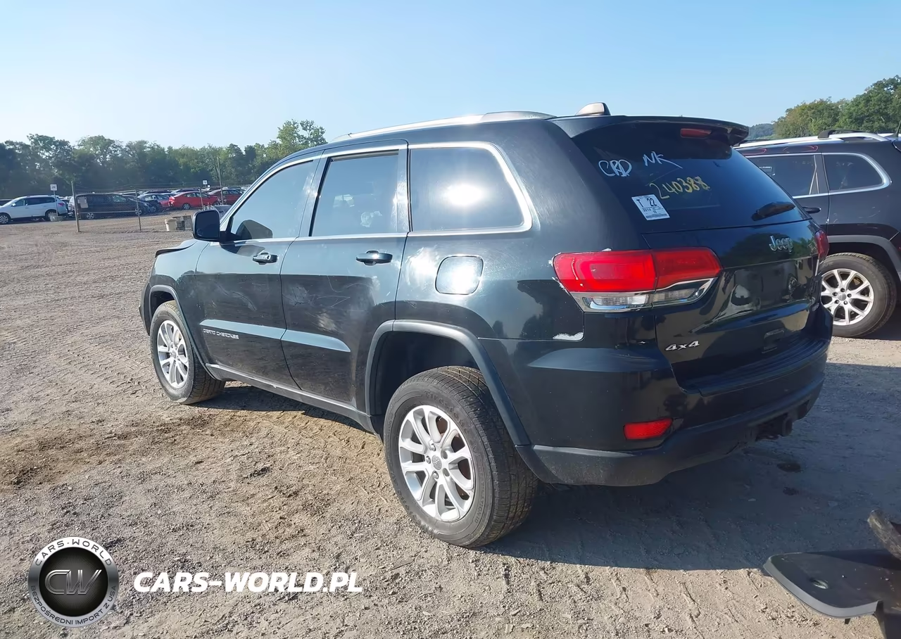 2014 Jeep Grand Cherokee Laredo VIN:1C4RJFAG1EC174927 - 3