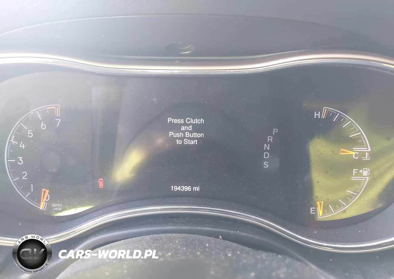 2014 Jeep Grand Cherokee Laredo VIN:1C4RJFAG1EC174927 - 7