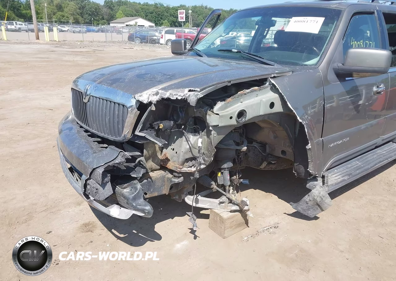2003 Lincoln Navigator VIN:5LMFU28R73LJ24971 - 6