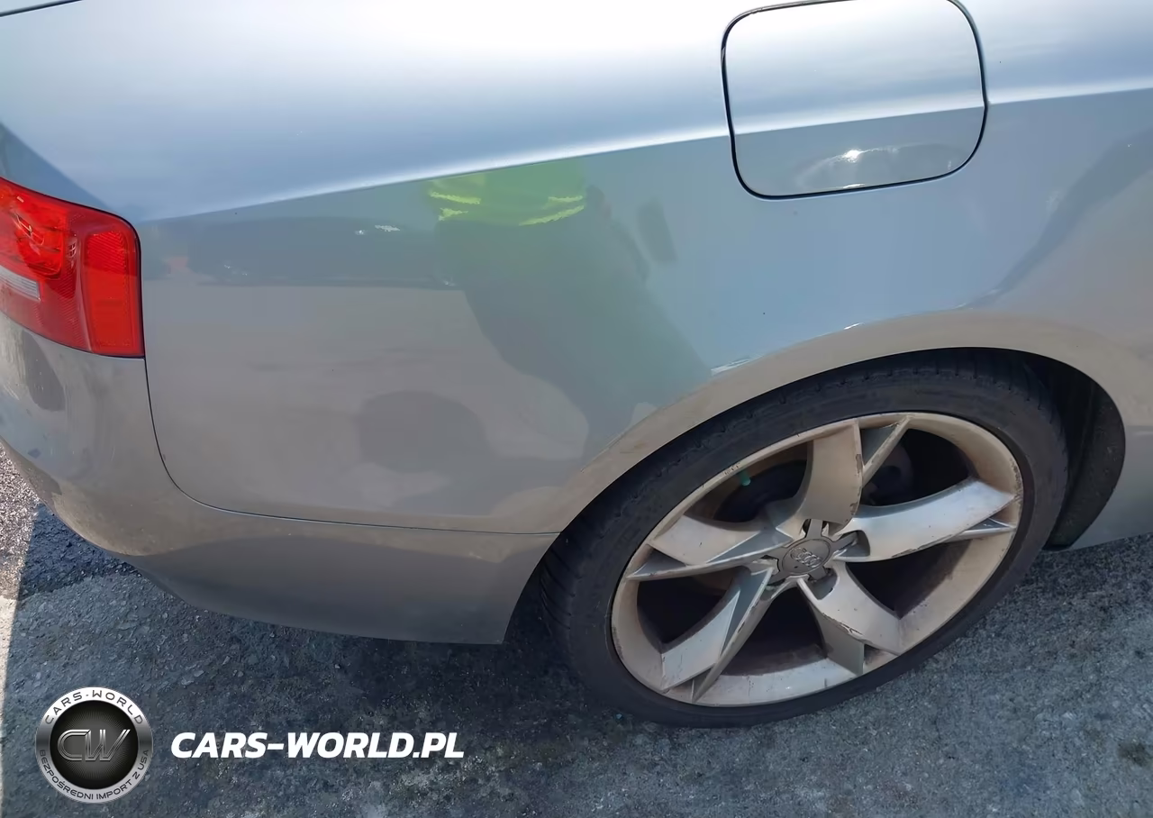 2010 Audi A5 2.0T Premium VIN:WAURFAFR9AA003182 - 6