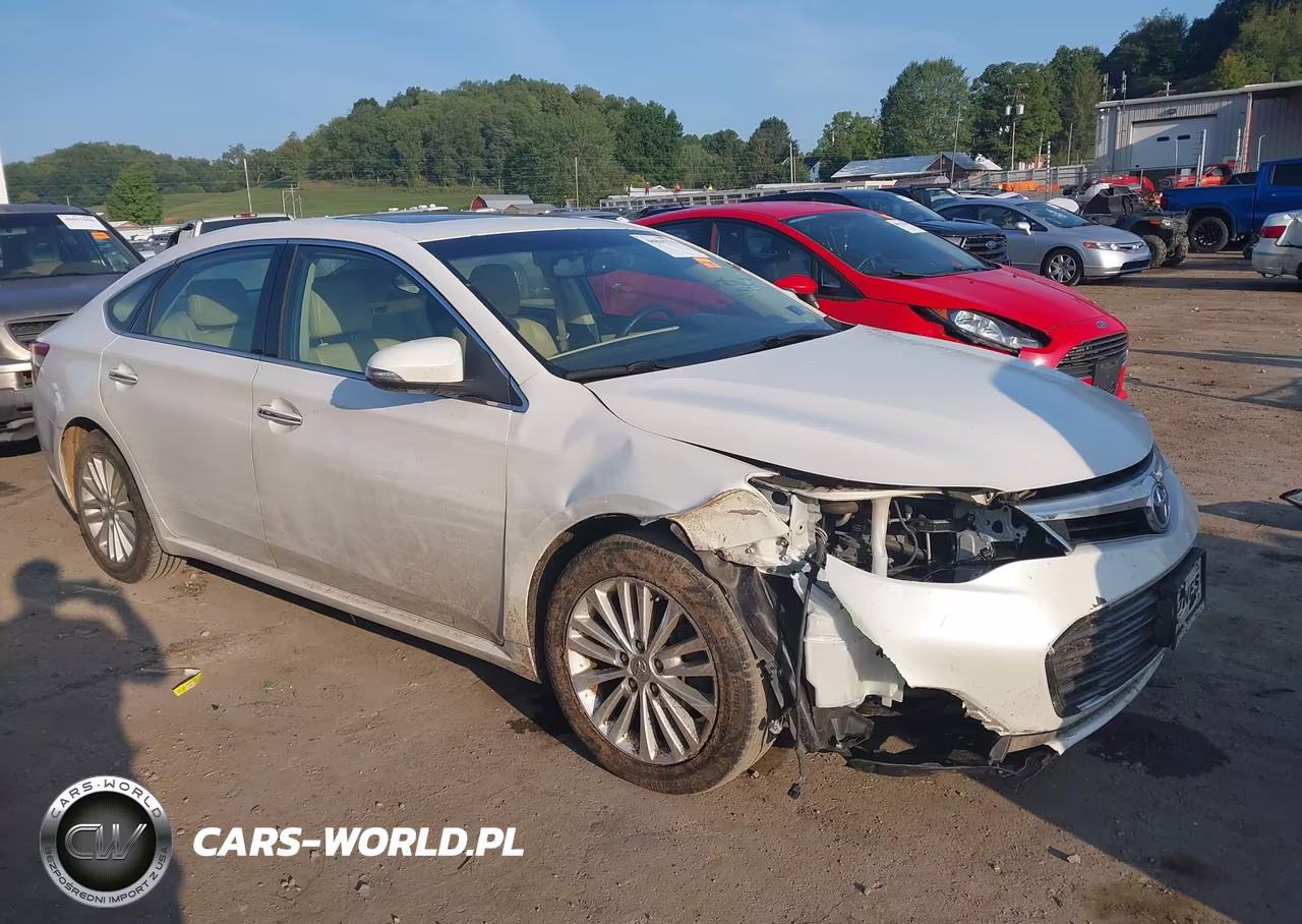 2015 Toyota Avalon Hybrid Limited – zdjęcie 1 z 17