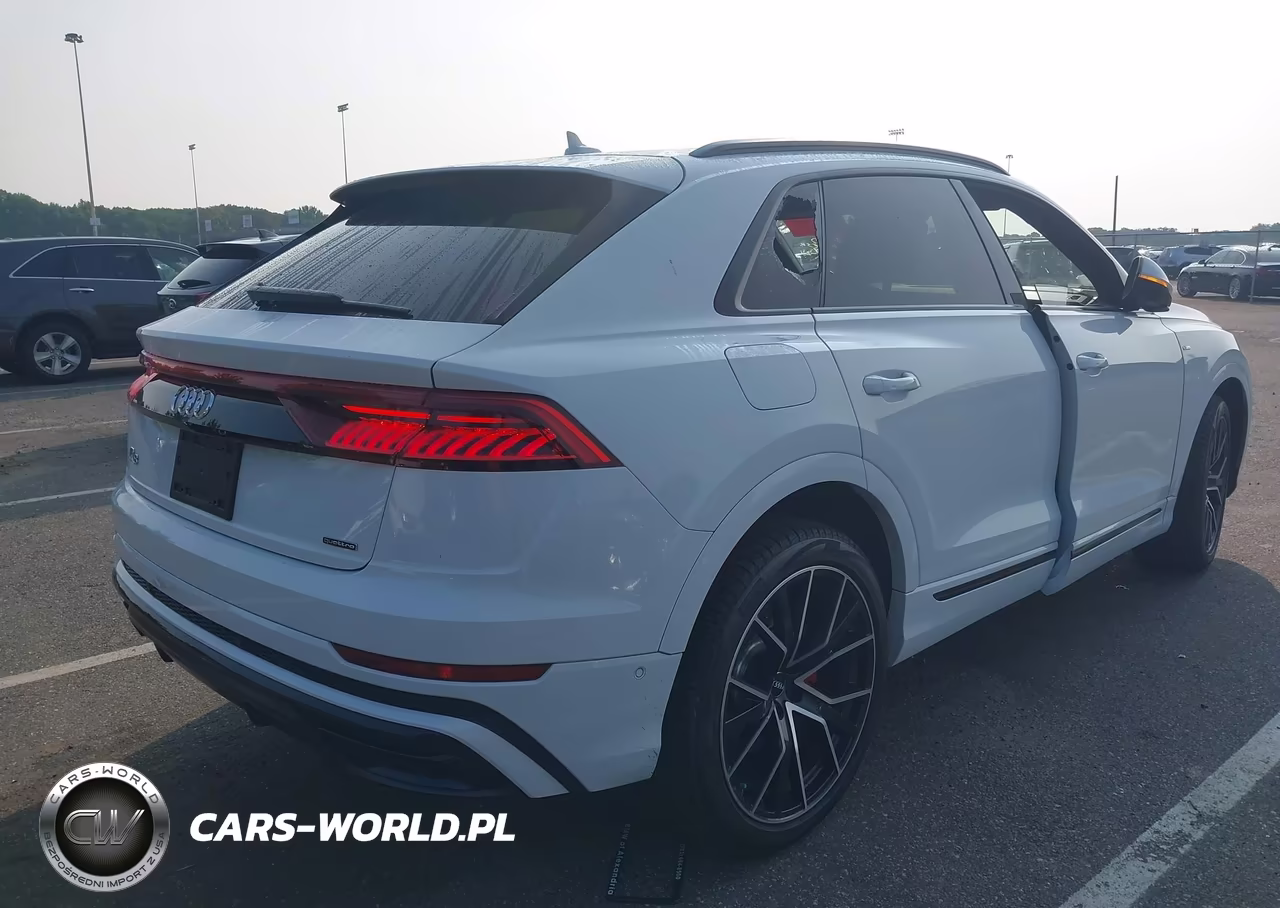 2021 Audi Q8 Premium Plus 55 Tfsi Quattro Tiptronic VIN:WA1EVAF11MD005293 - 4