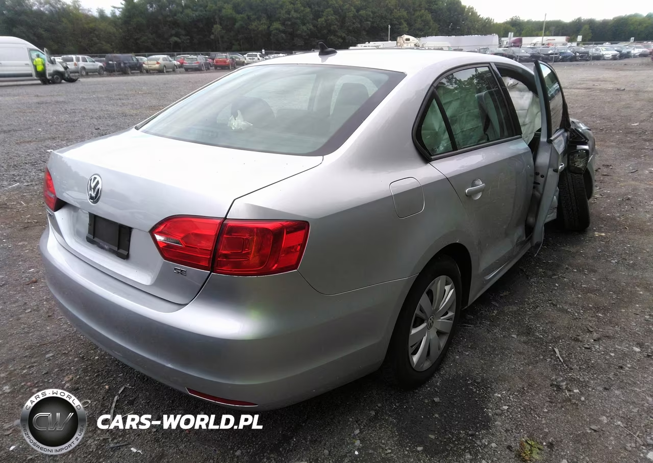 2014 Volkswagen Jetta 1.8T Se VIN:3VWD17AJ8EM222768 - 4