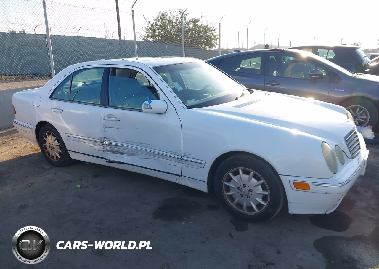 2000 Mercedes-Benz E 320 VIN:WDBJF65J5YB027345 - 13
