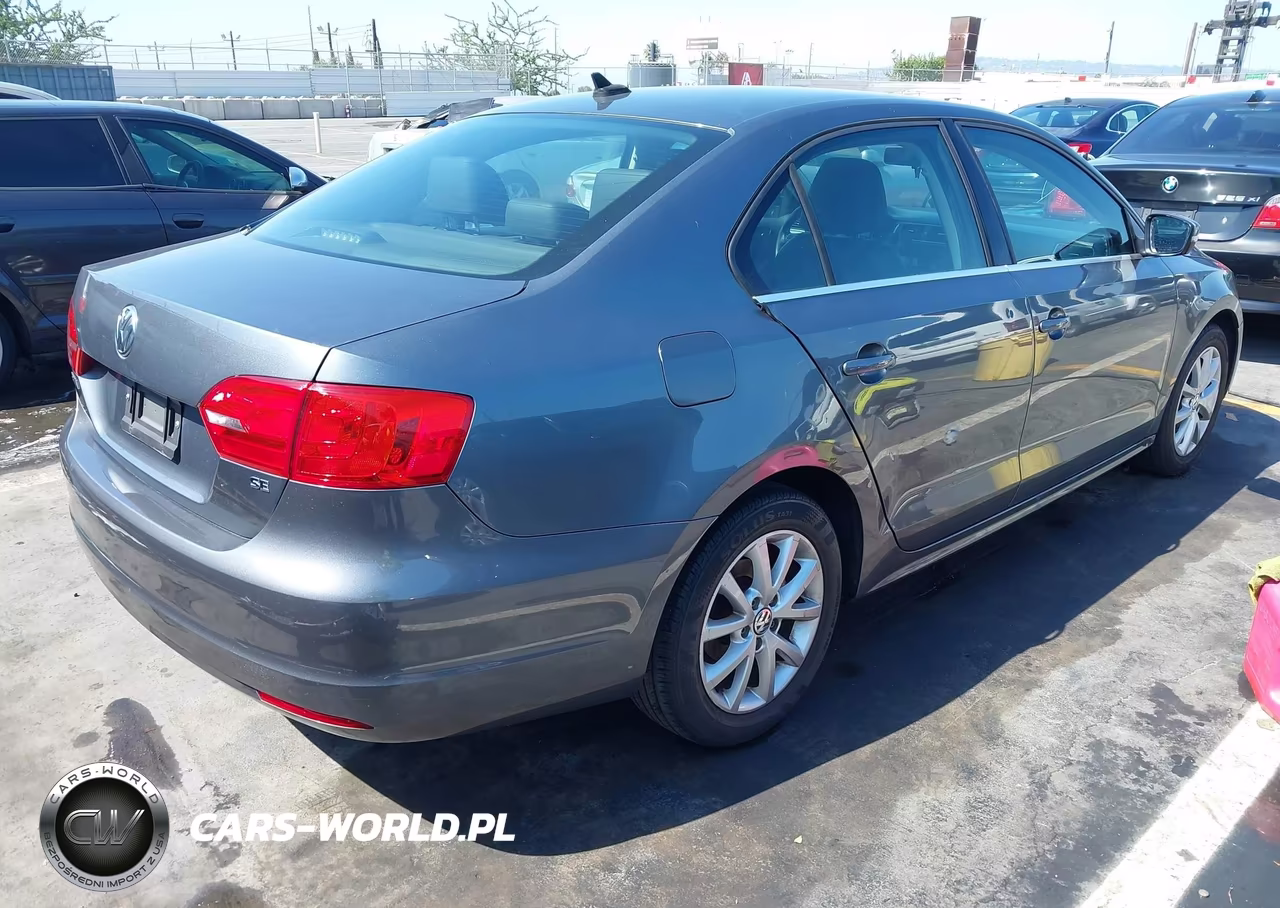 2014 Volkswagen Jetta 1.8T Se VIN:3VWD17AJ8EM297468 - 4