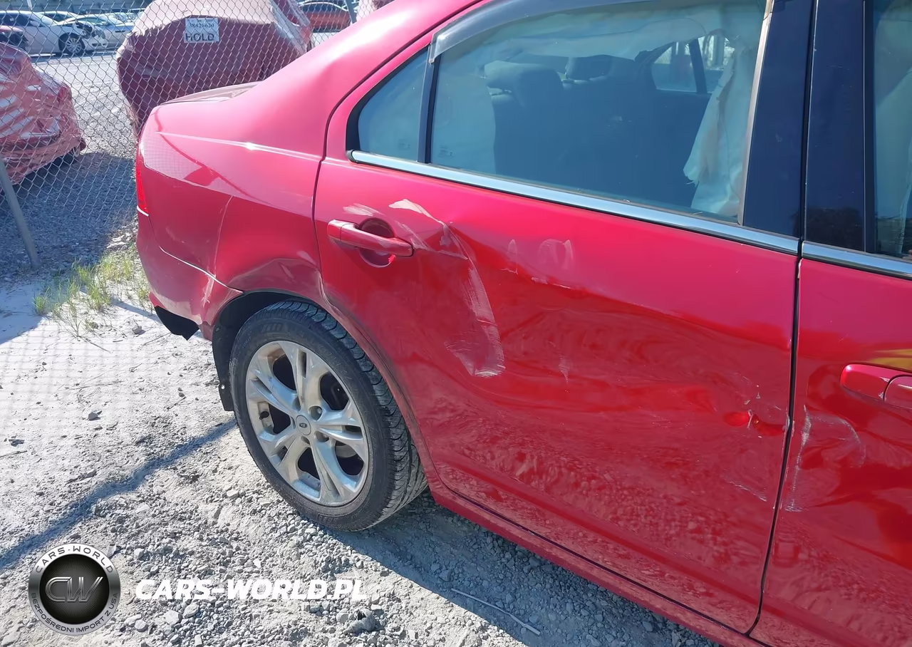 2012 Ford Fusion Se VIN:3FAHP0HA6CR371931 - 13