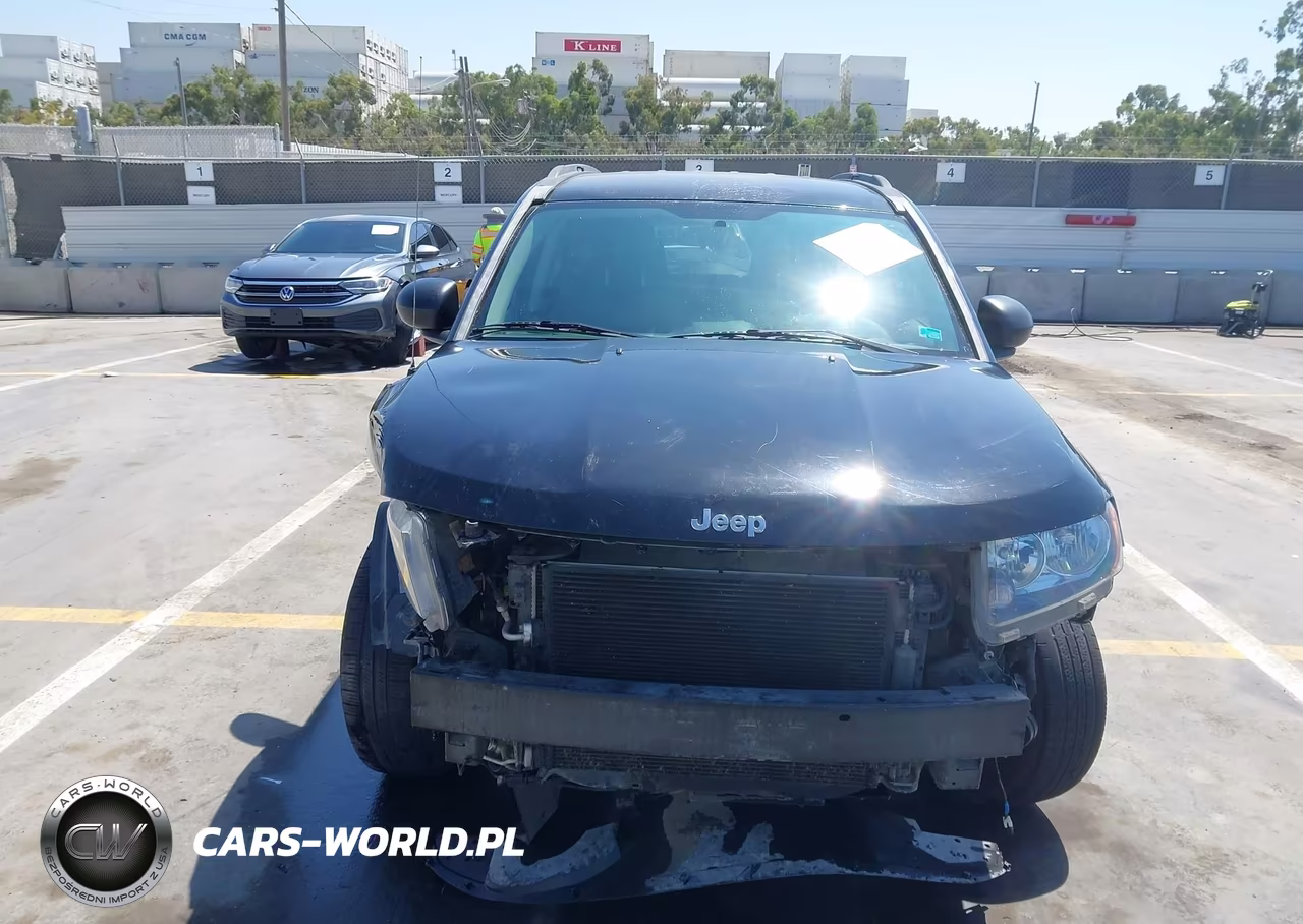 2015 Jeep Compass Sport VIN:1C4NJCBA8FD219820 - 13