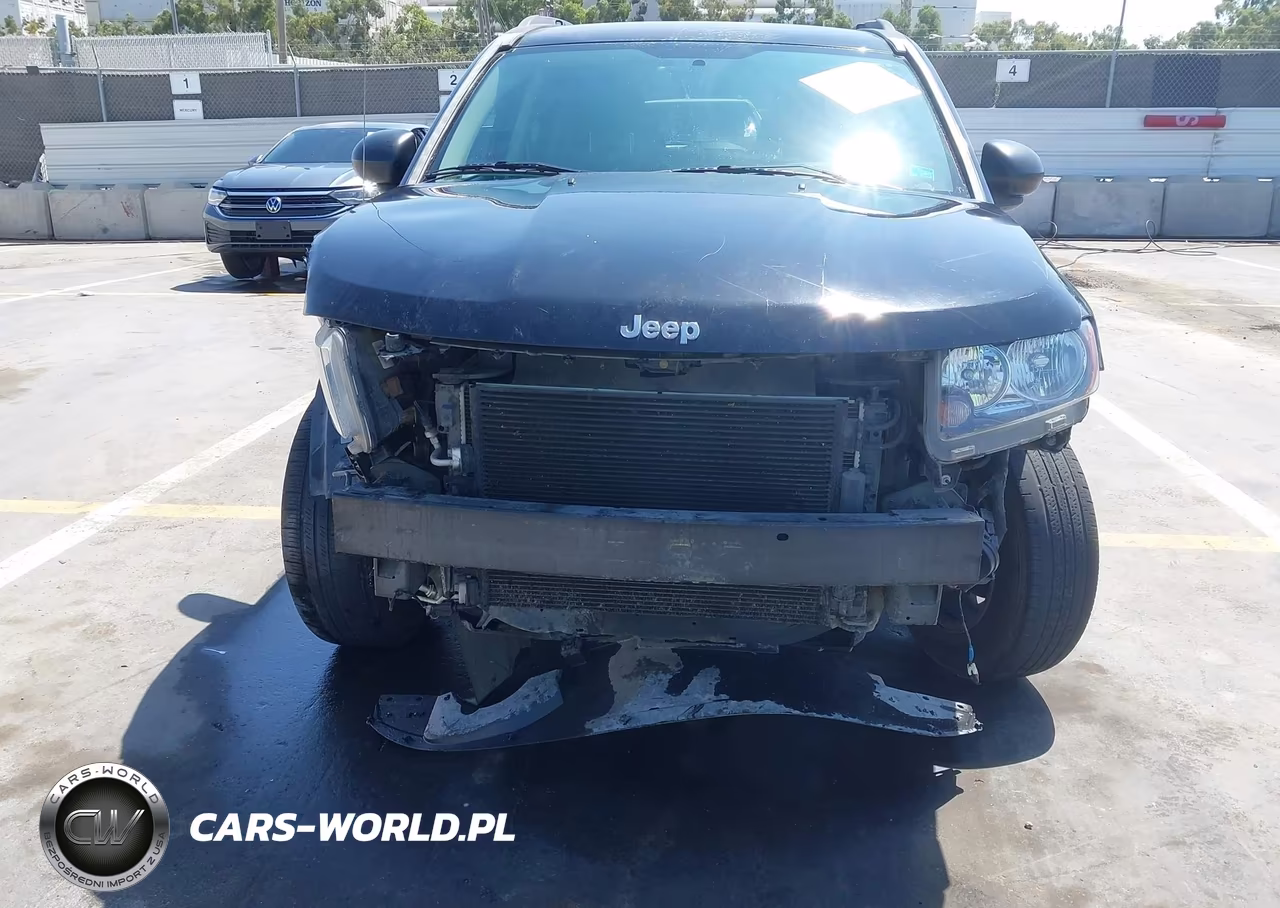 2015 Jeep Compass Sport VIN:1C4NJCBA8FD219820 - 6