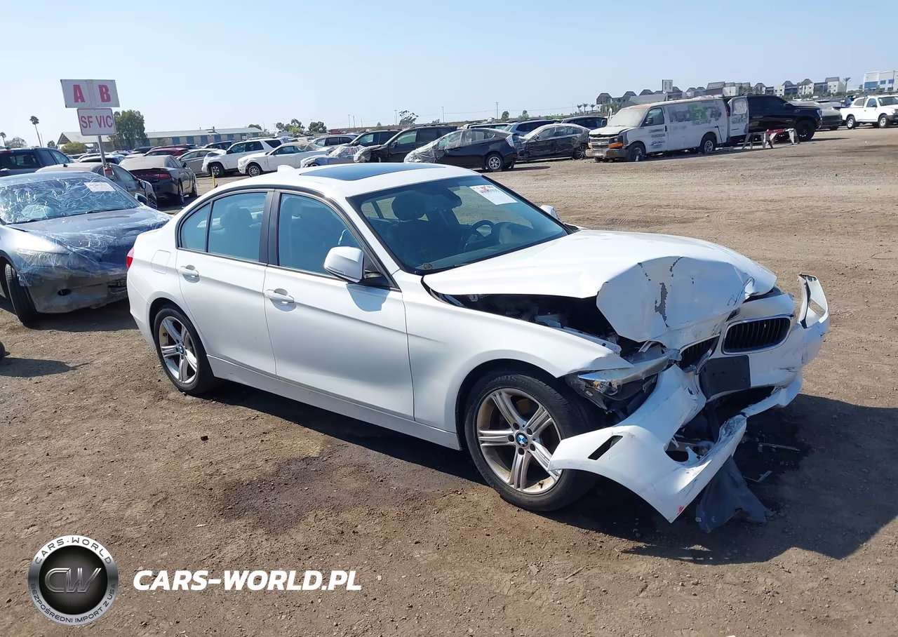 2013 BMW 328I – zdjęcie 1 z 16