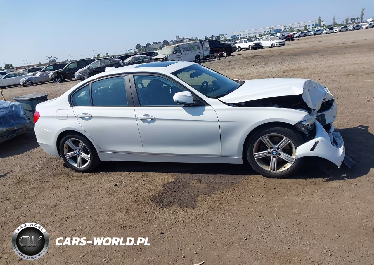 2013 BMW 328I VIN:WBA3A5C56DF359870 - 13