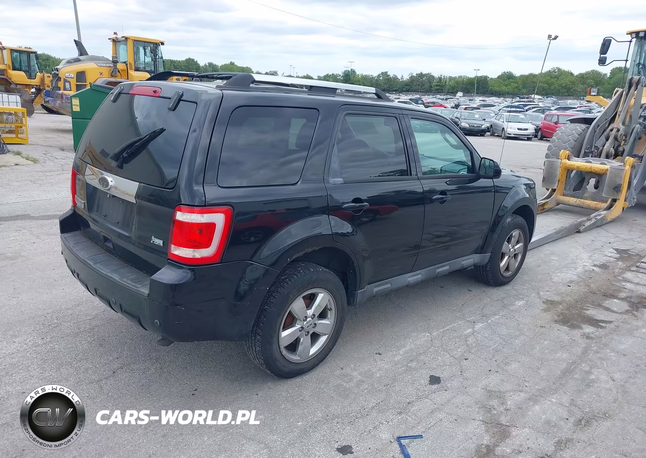 2010 Ford Escape Limited VIN:1FMCU9EG1AKB79405 - 4