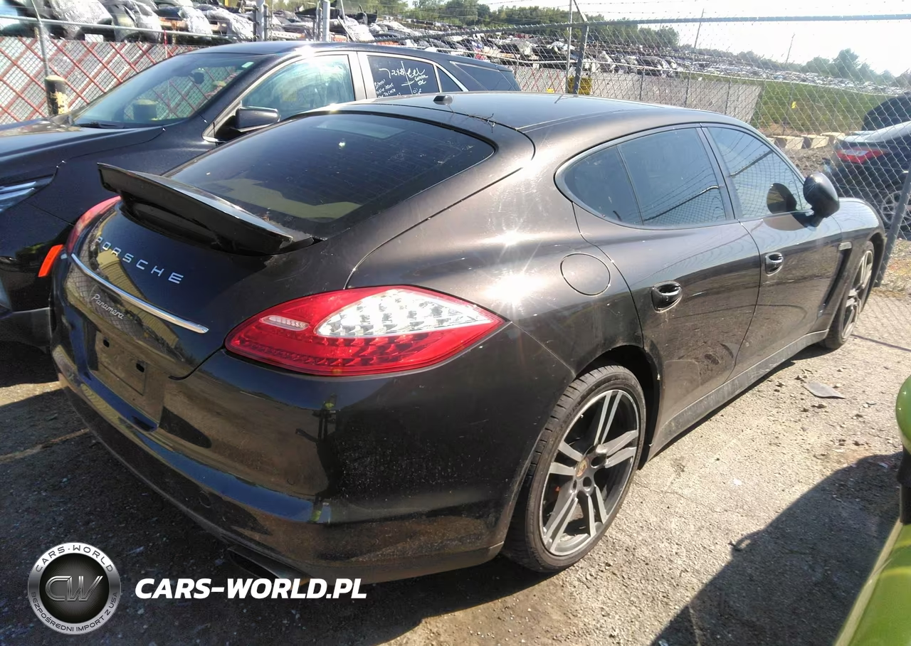 2012 Porsche Panamera 4 VIN:WP0AA2A78CL071667 - 4