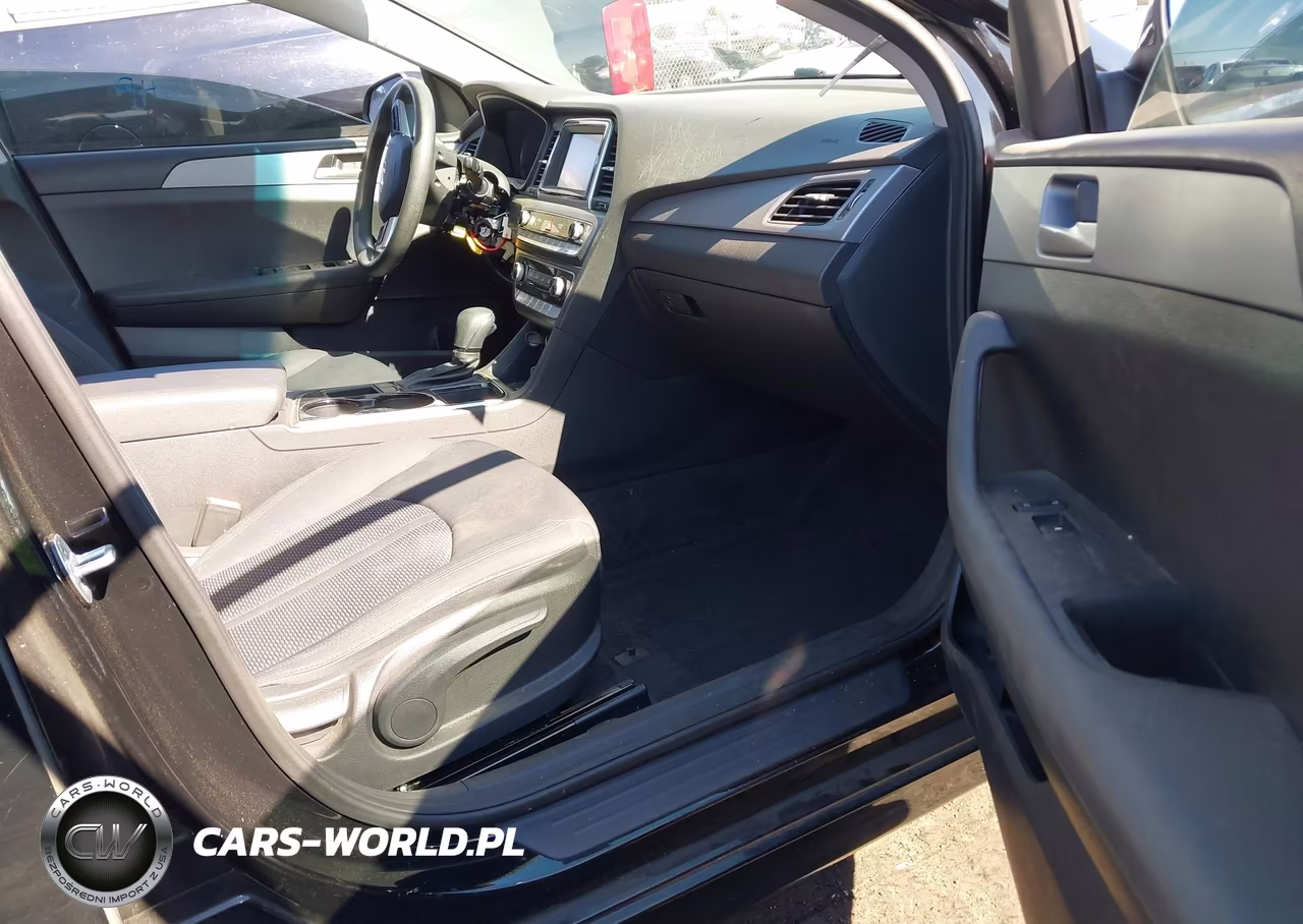 2019 Hyundai Sonata Se VIN:5NPE24AF6KH807011 - 5