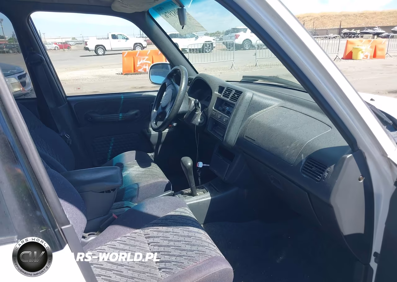 1999 Toyota Rav4 VIN:JT3HP10VXX7121849 - 5