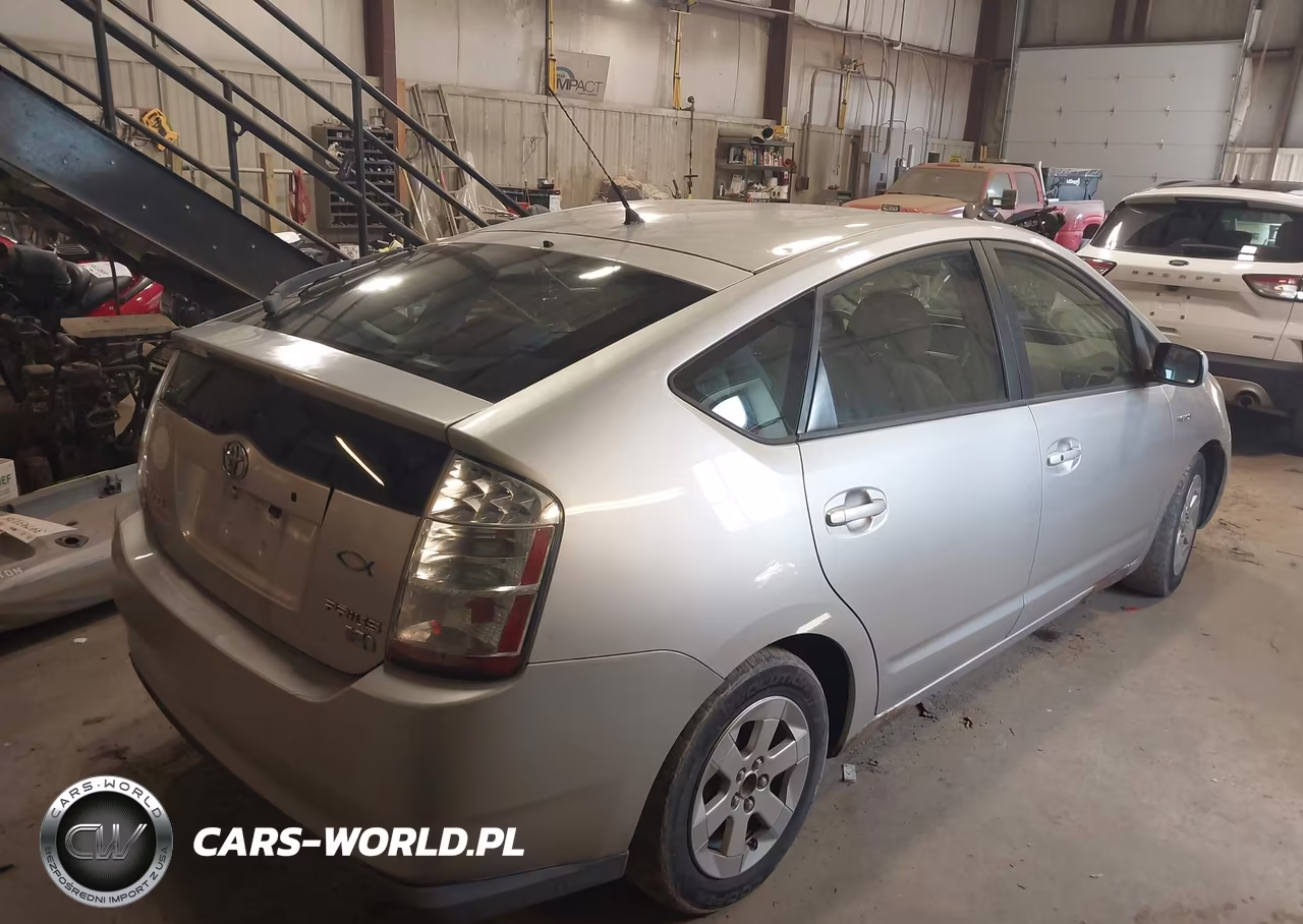 2007 Toyota Prius VIN:JTDKB20U677590997 - 4